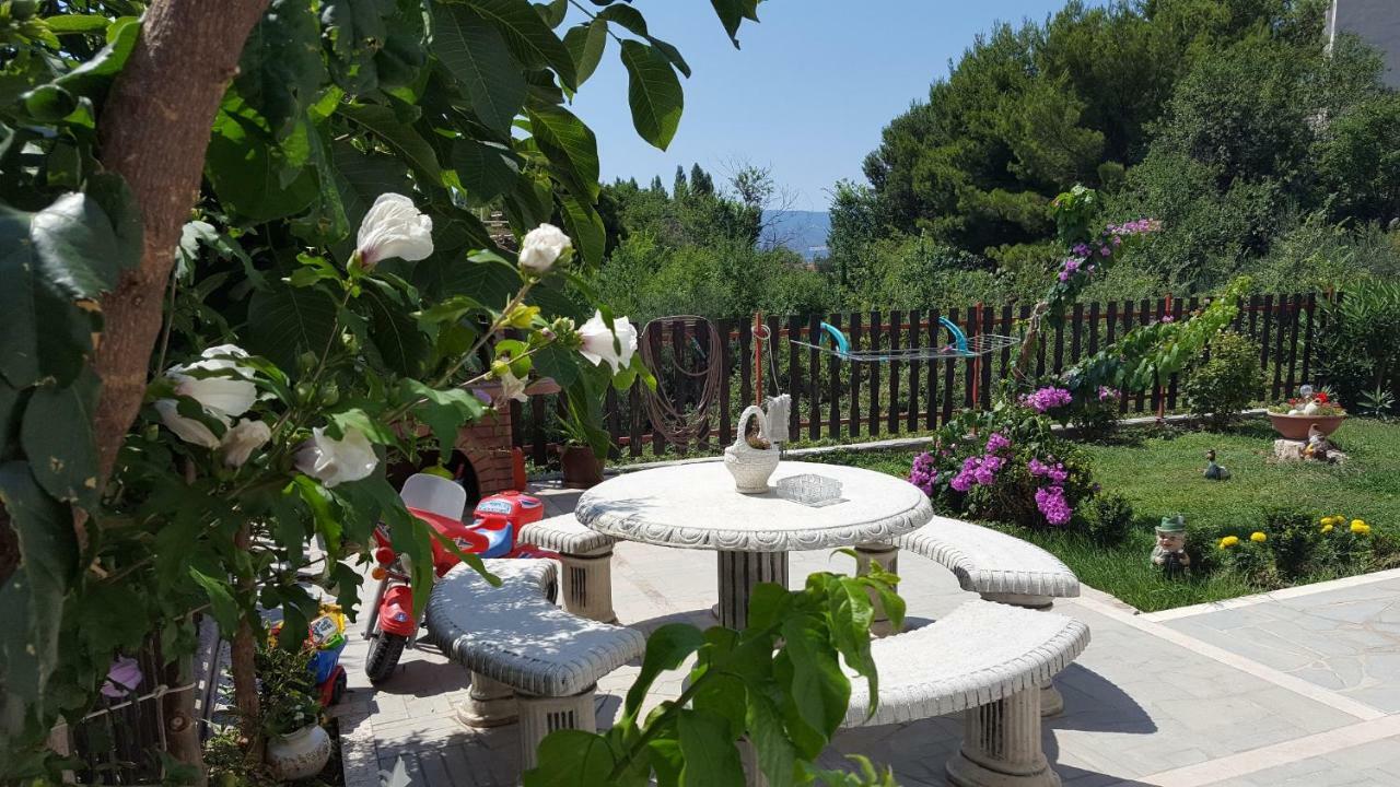 Apartments Galic Omiš Exterior foto