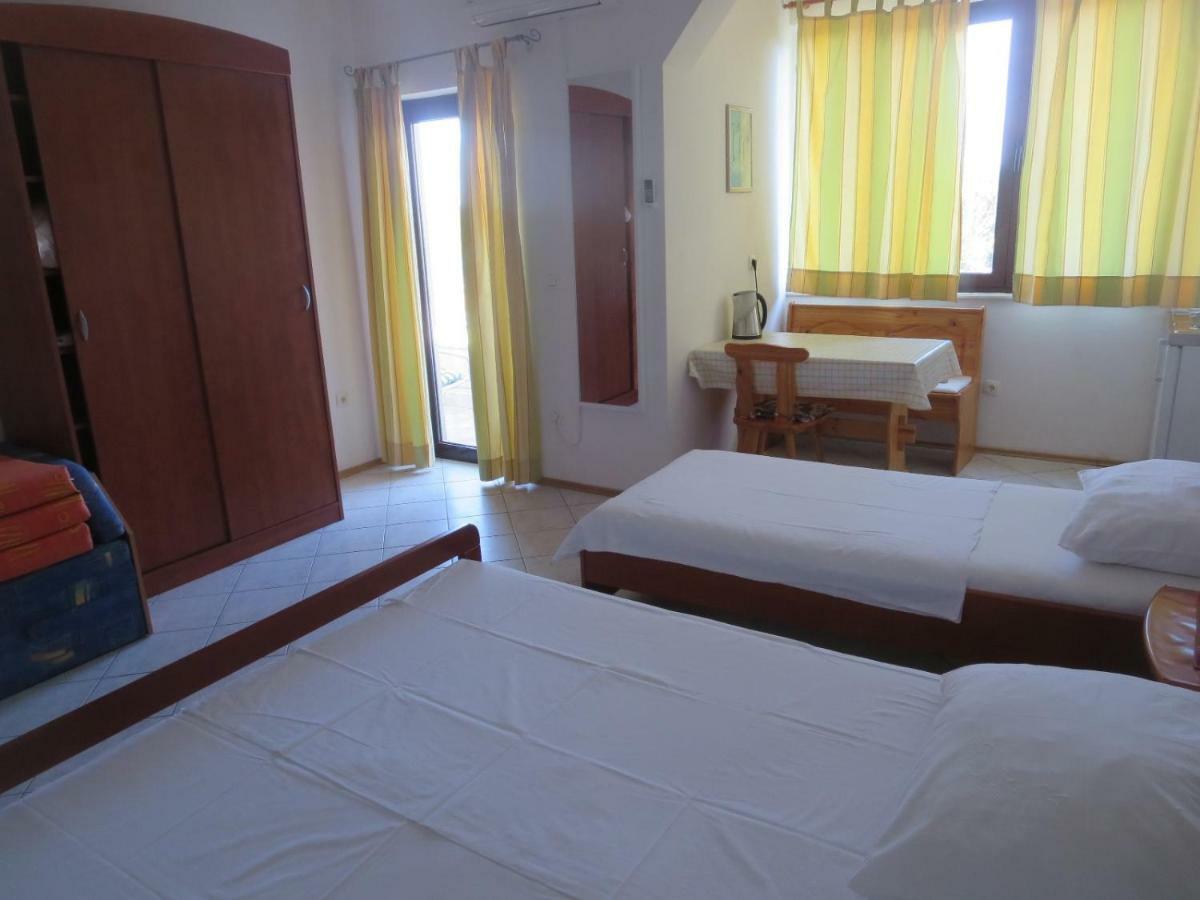 Apartments Galic Omiš Exterior foto