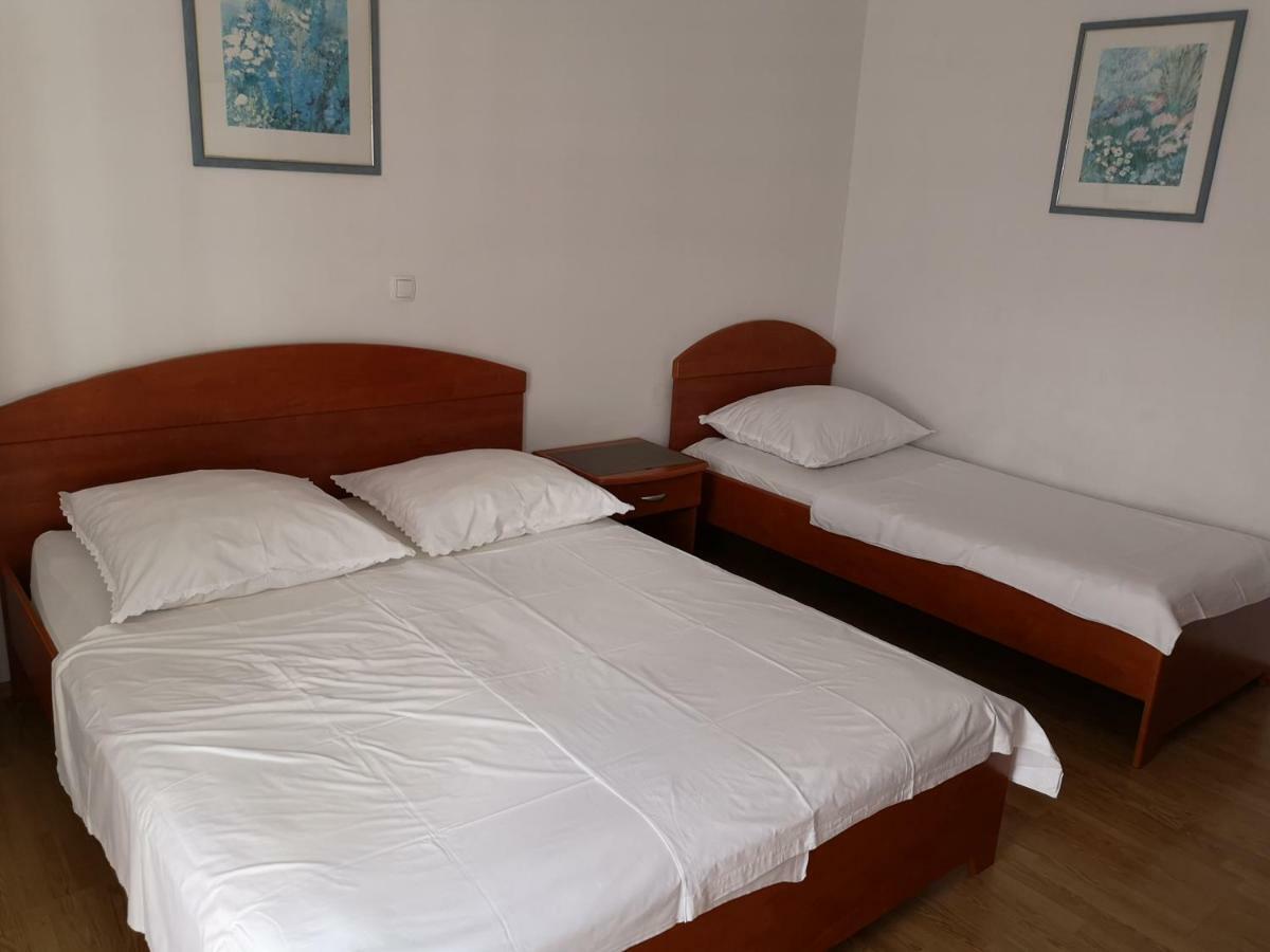 Apartments Galic Omiš Exterior foto